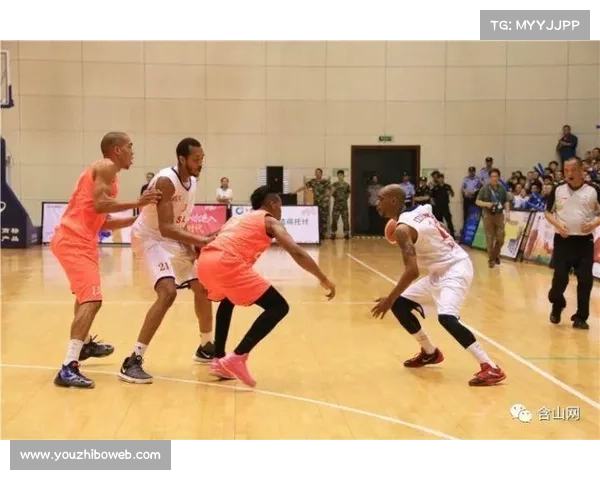 莫旗篮协成员自掏腰包购置专业计时器，用奉献浇灌篮球事业